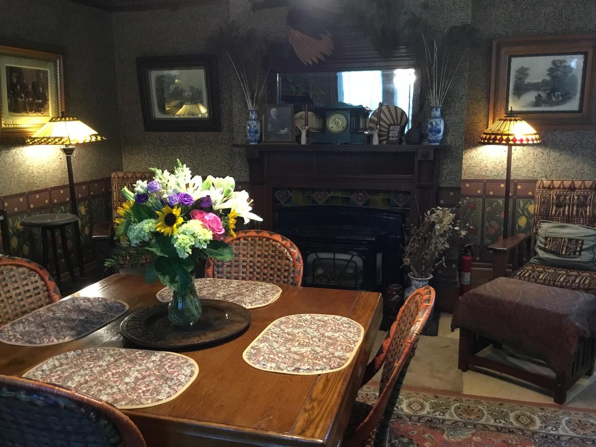 Allen House Inn アマースト エクステリア 写真